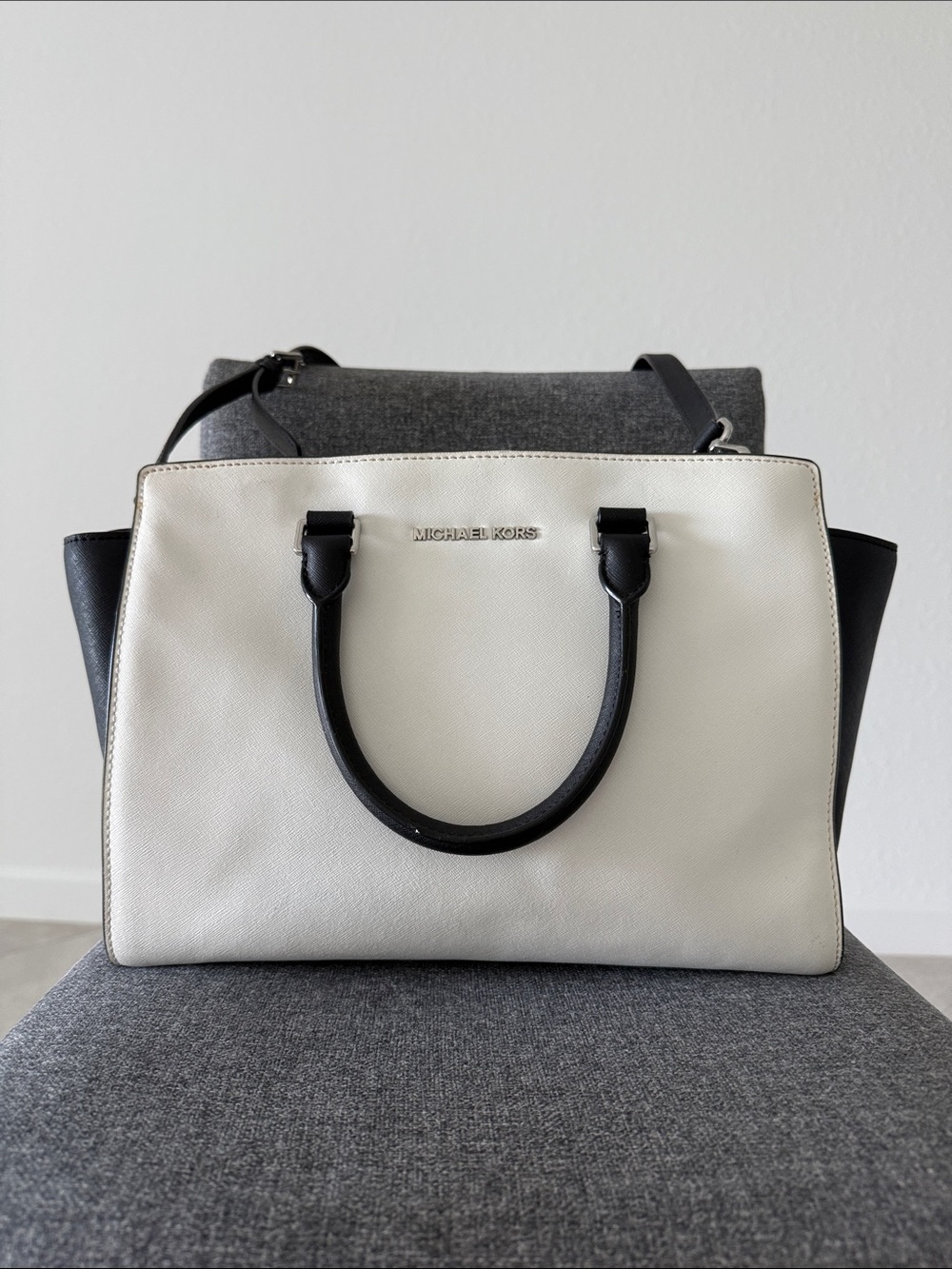 Michael Kors White and Black Saffiano Satchel Tote
